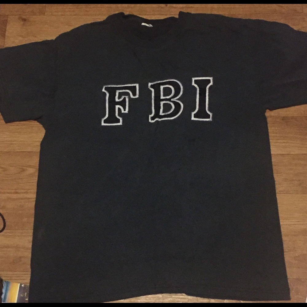 Black "FBI" t shirt